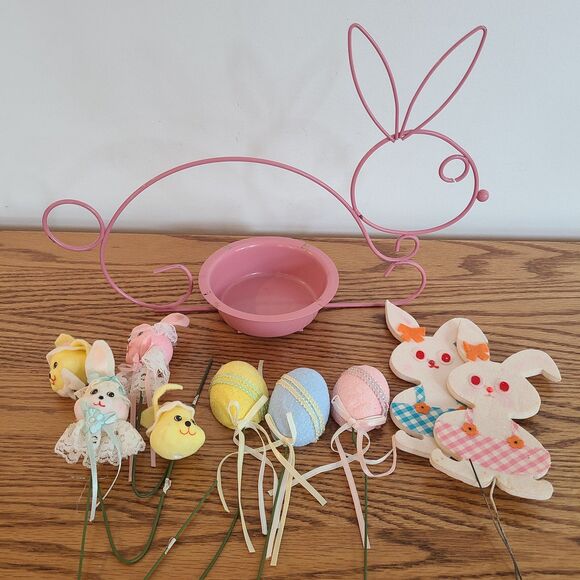 Vintage Other - Vintage Pink Wire Easter Bunny Rabbit Tabletop Decor Vintage Easter Floral Picks